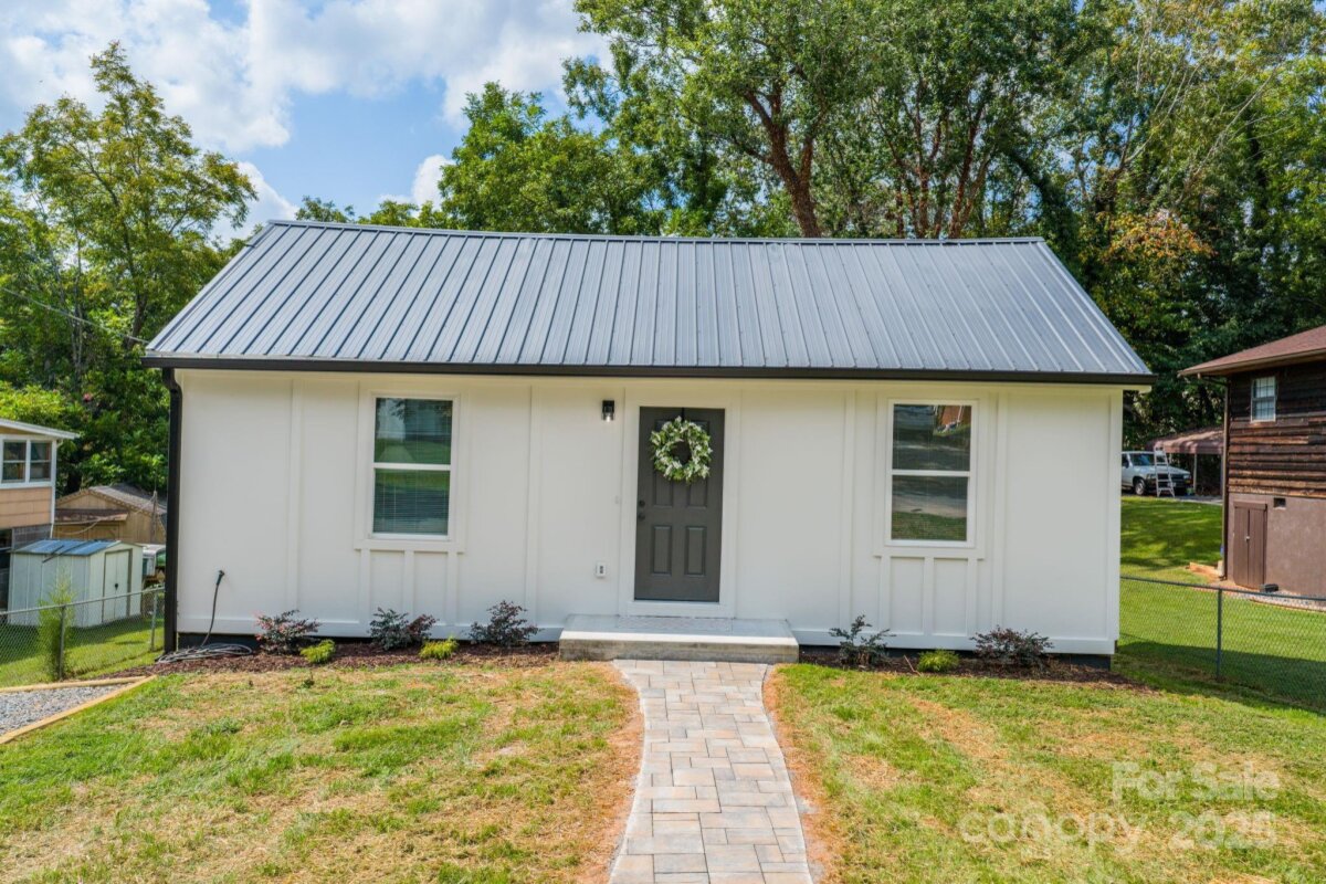 450 2nd Street Place, Hickory, NC 28602, MLS # 4305751