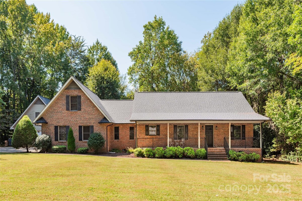 1607 Thompson Avenue, Charlotte, NC 28216, MLS # 4305850