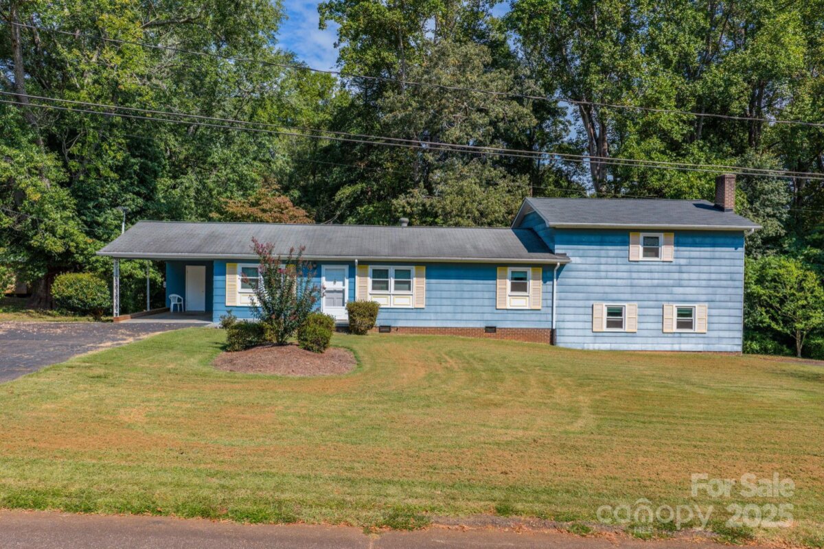 3572 Spring Valley Drive, Newton, NC 28658, MLS # 4306005