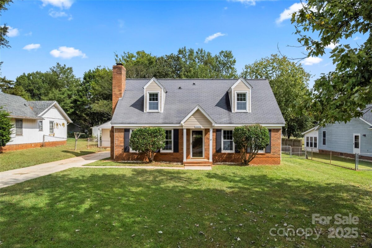 6606 Old Meadow Road, Charlotte, NC 28227, MLS # 4306535
