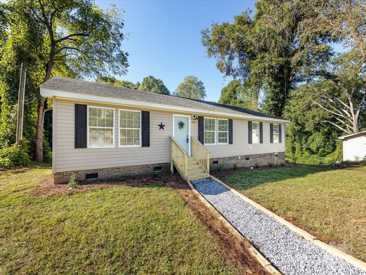907 E 4th Avenue, Gastonia, NC 28054, MLS # 4306590