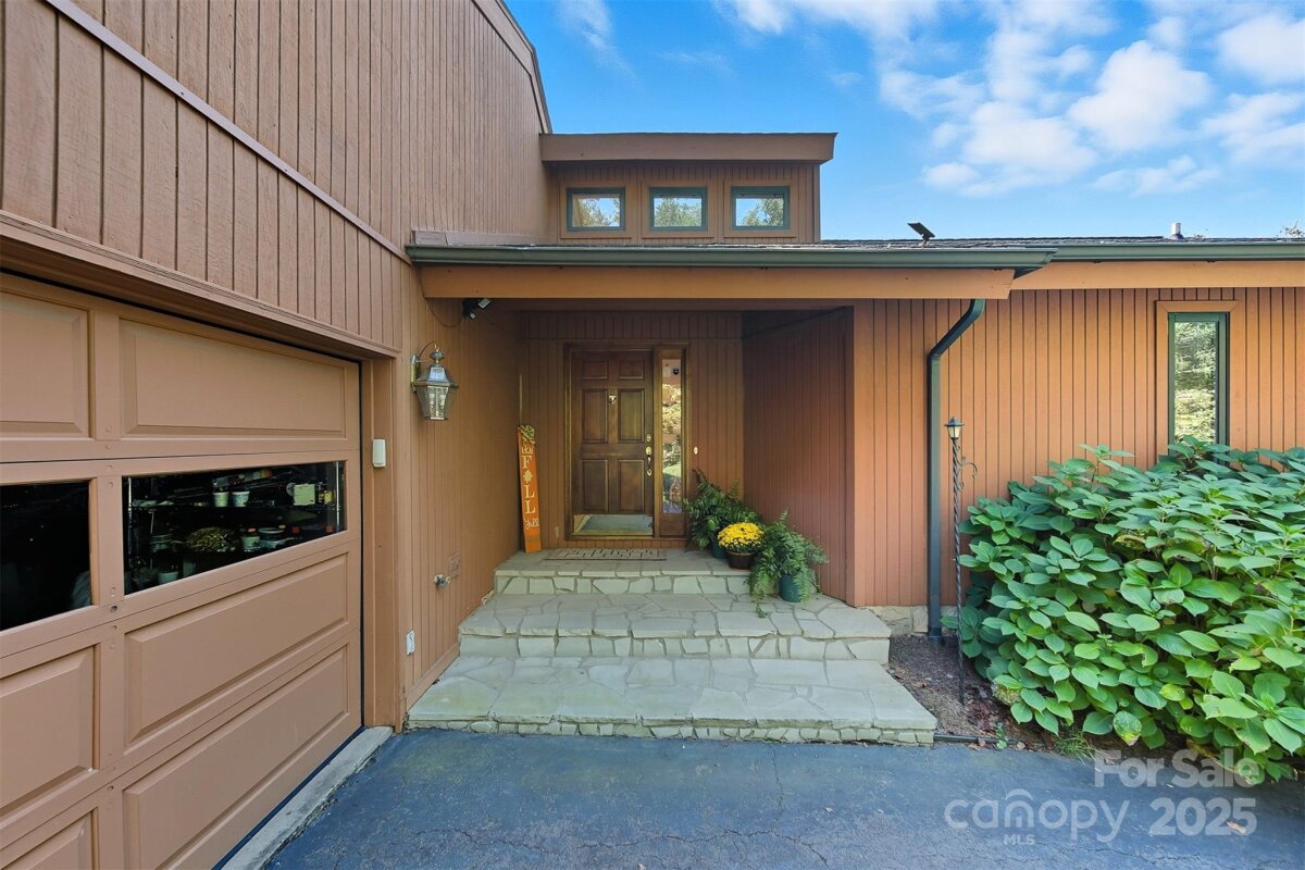 3750 Rabbits Run Place, Lenoir, NC 28645, MLS # 4306892