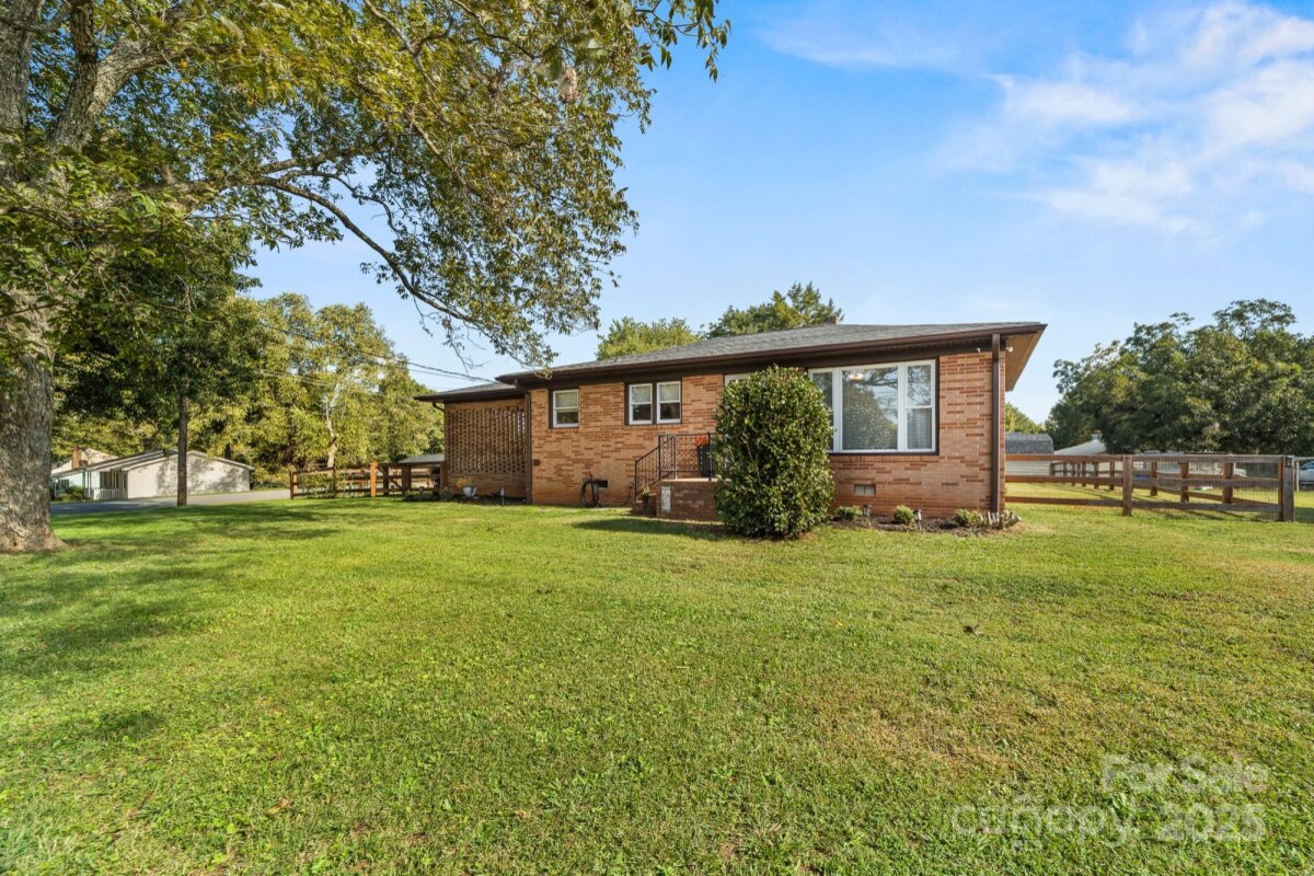 2244 Old Hickory Grove Road, Mount Holly, NC 28120, MLS # 4307110