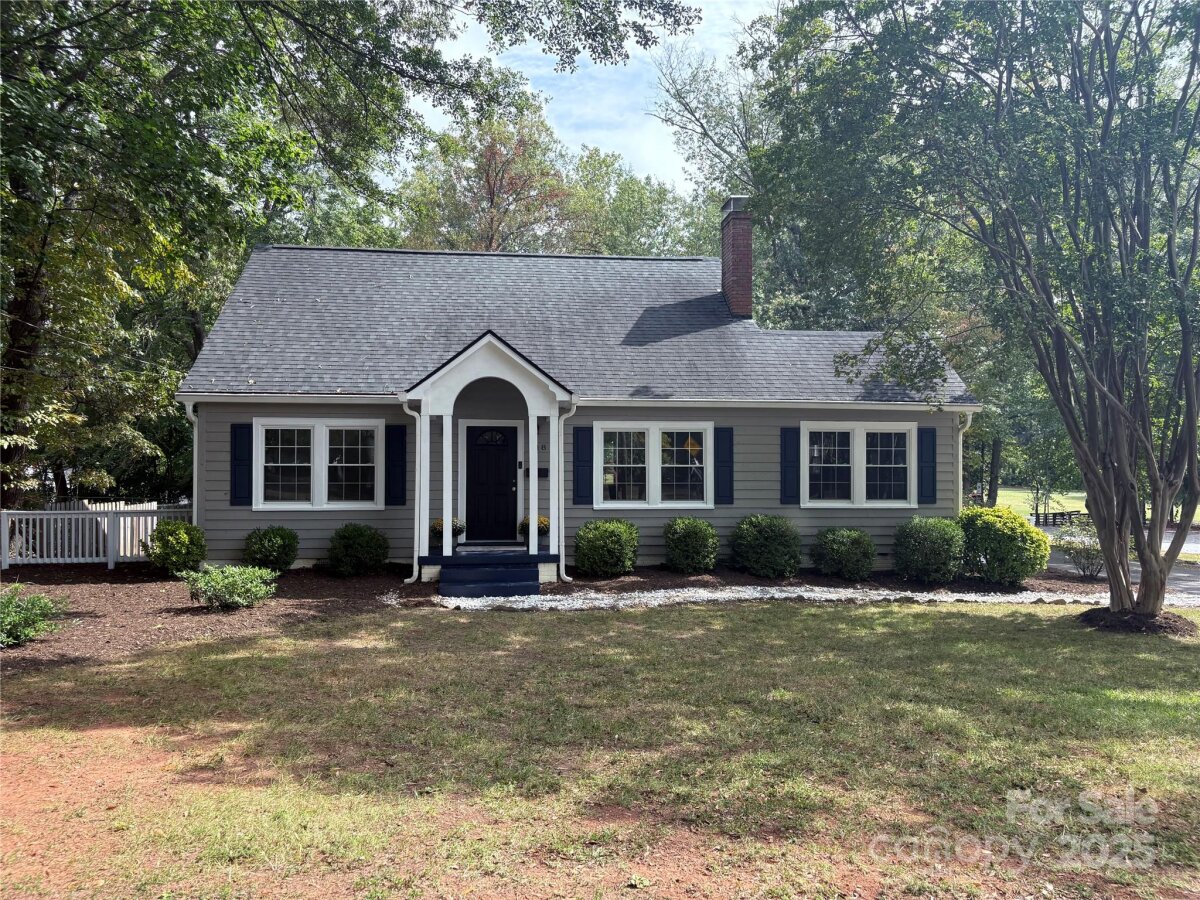 748 4th Street Drive, Hickory, NC 28601, MLS # 4307156