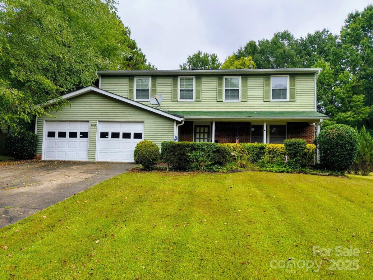7404 Shadowlake Drive, Charlotte, NC 28226, MLS # 4307279