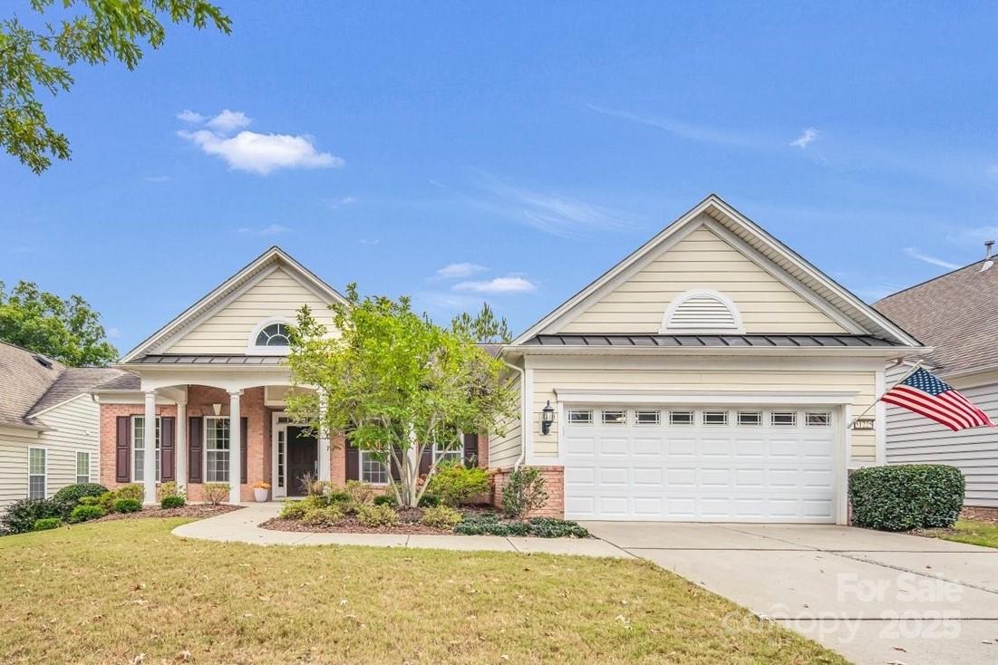 photo of home for sale at 51225 Daffodil Court