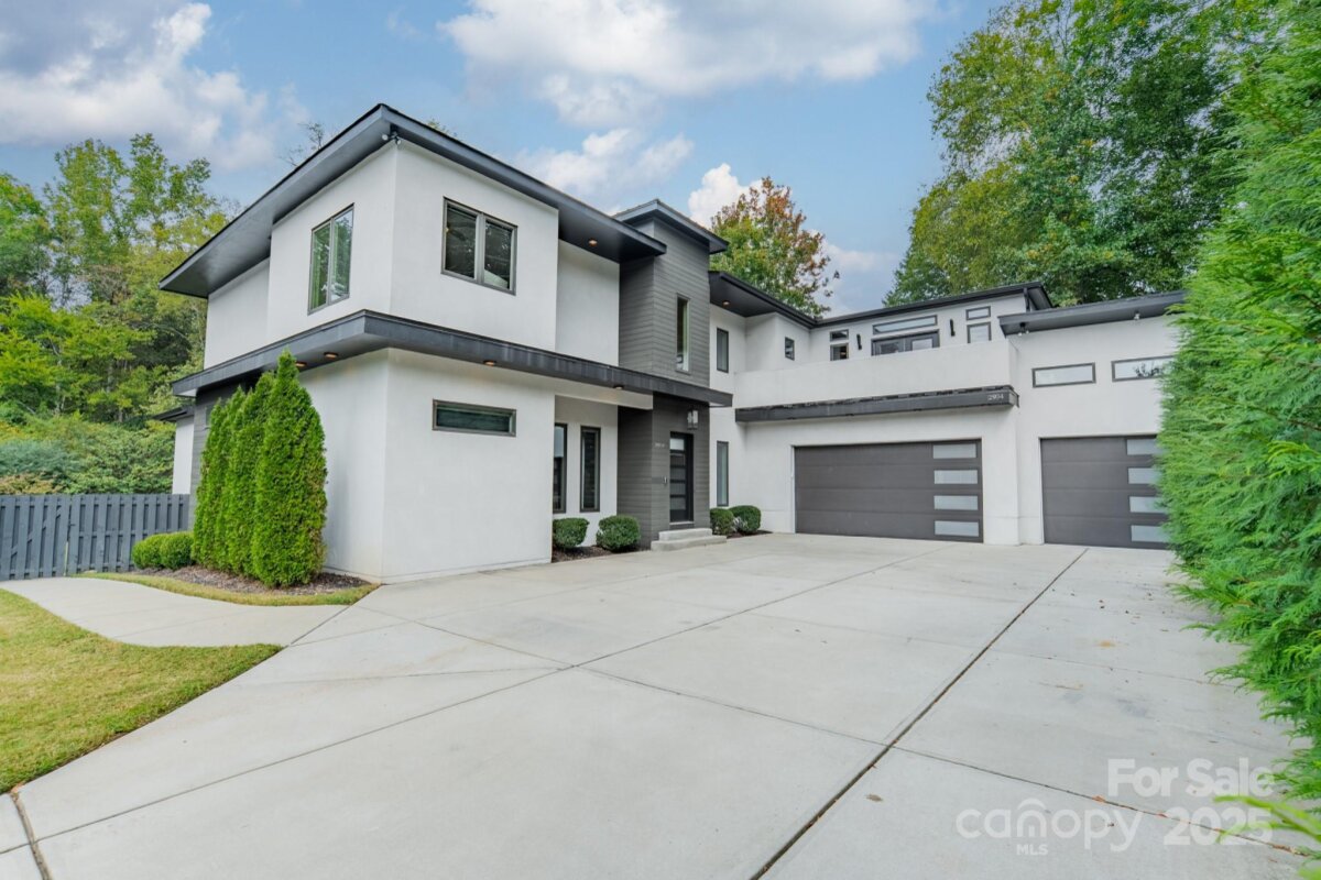 2934 Springs Drive, Charlotte, NC 28226, MLS # 4308805