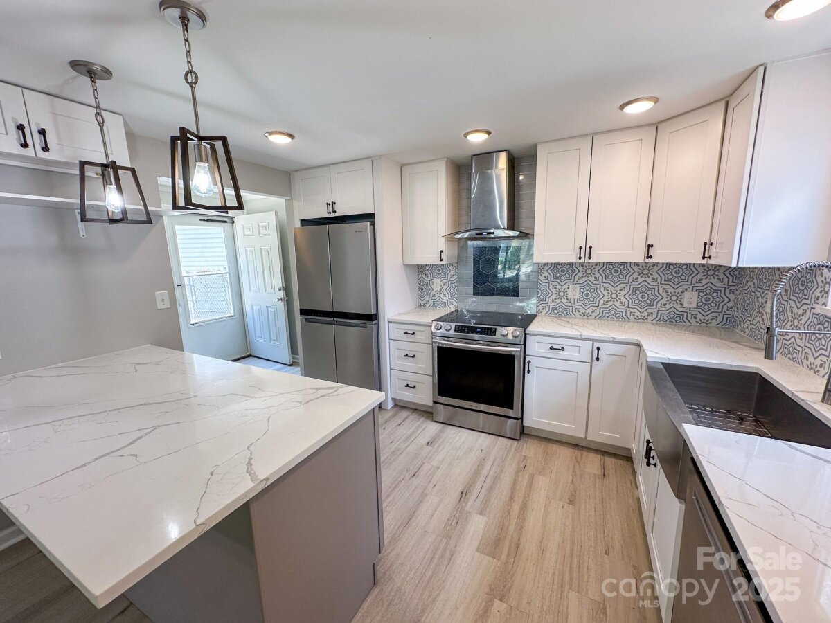 7812 Highbanks Court, Charlotte, NC 28212, MLS # 4308812