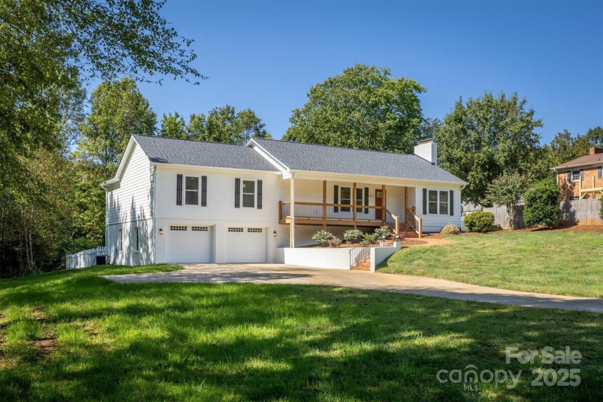 2912 Woodstream Drive, Valdese, NC 28690, MLS # 4308956