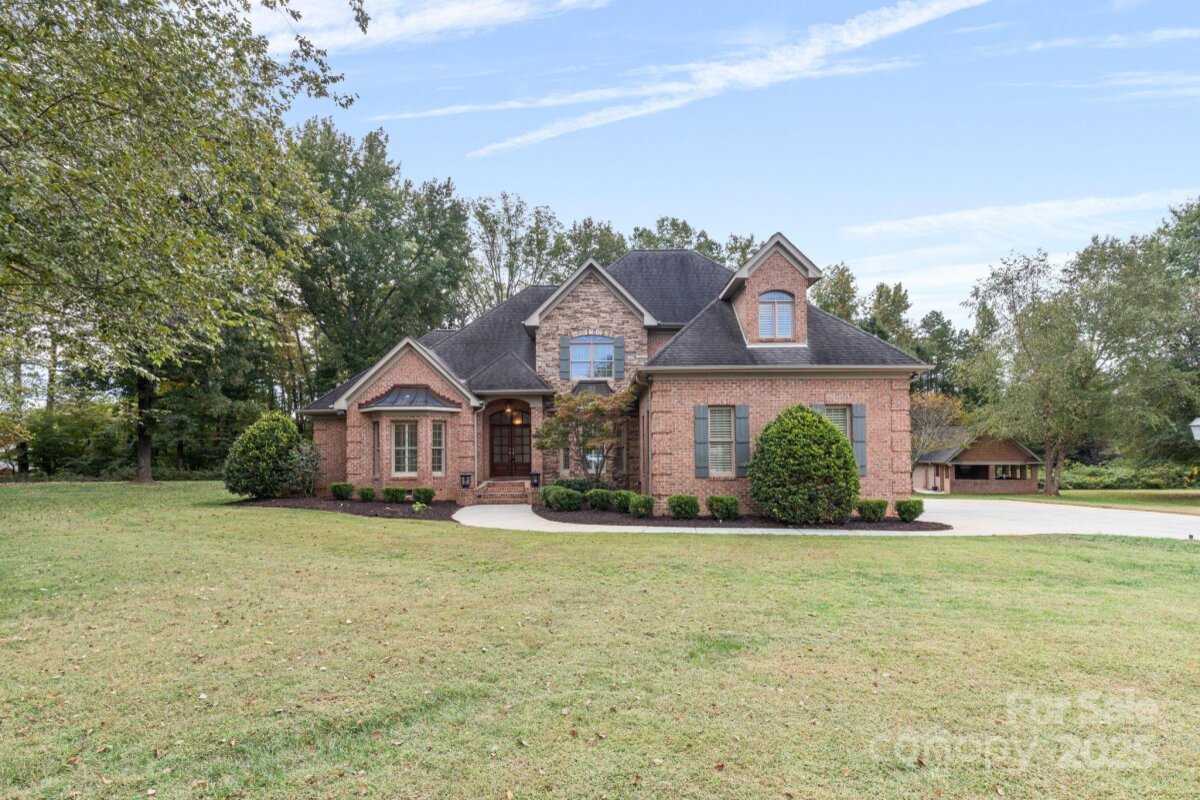 9711 Arlington Oaks Drive, Charlotte, NC 28227, MLS # 4308992