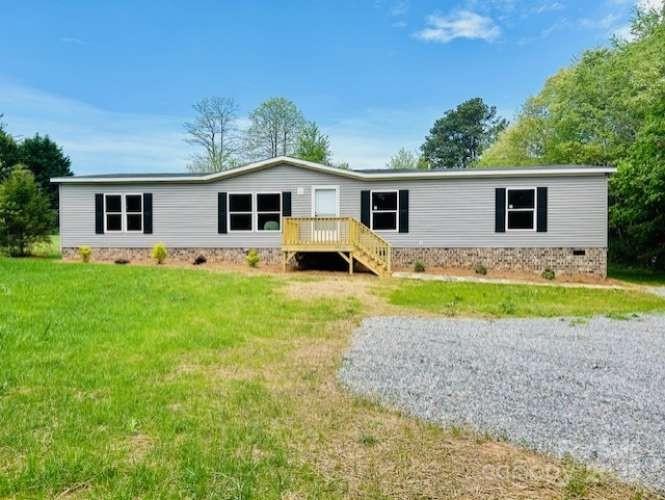 3144 Rickwood Drive, Newton, NC 28658, MLS # 4309142