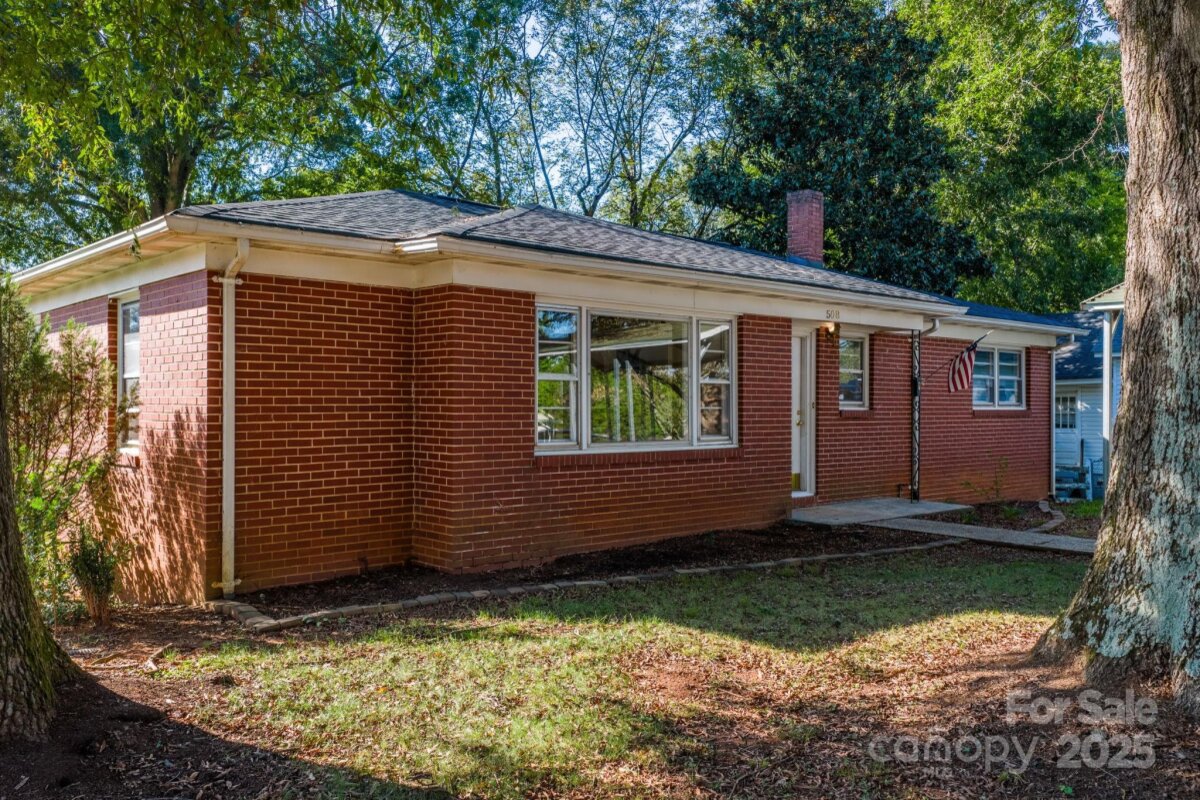 508 N 1st Avenue, Maiden, NC 28650, MLS # 4309320