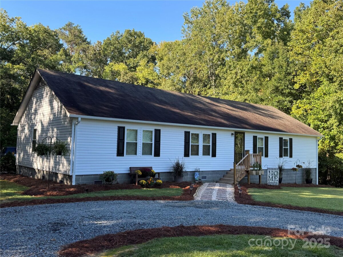 32751 Valley Drive, Albemarle, NC 28001, MLS # 4309391