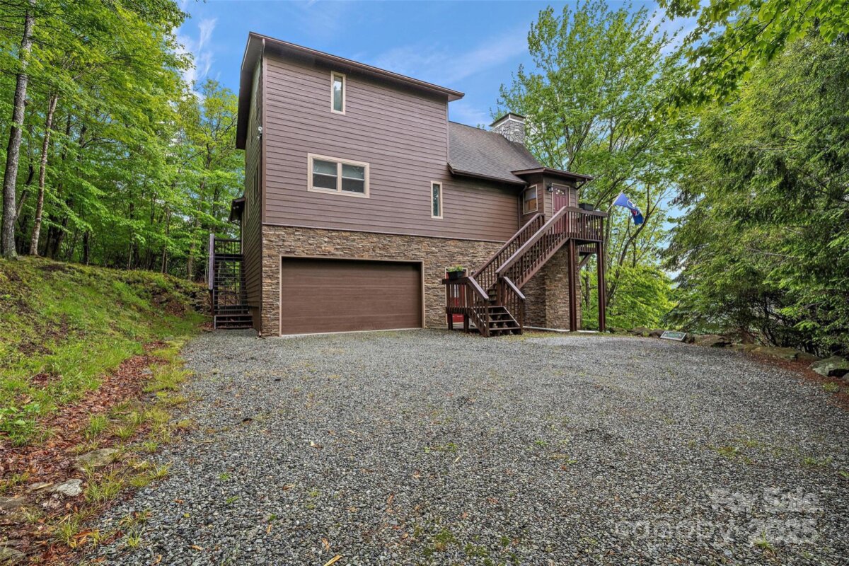 331 Pinnacle Ridge Road, Beech Mountain, NC 28604, MLS # 4310282