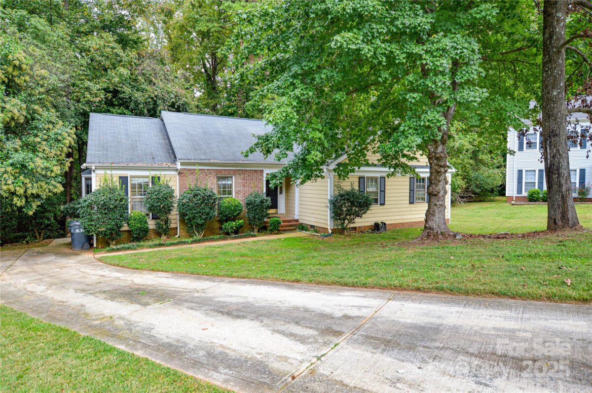 902 Eldorado Avenue, Charlotte, NC 28262, MLS # 4310415