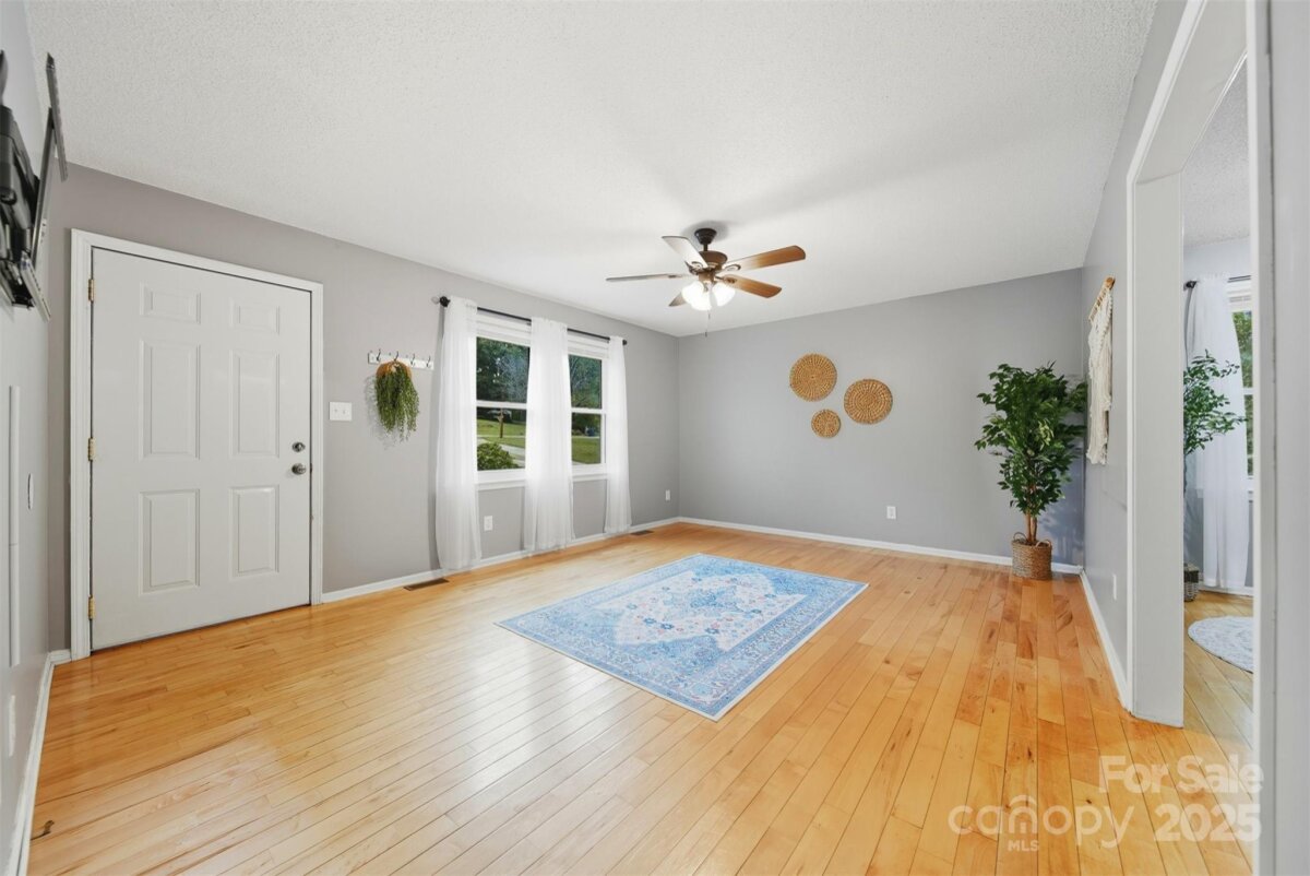 4168 Forest Point Drive, Hickory, NC 28602, MLS # 4310452