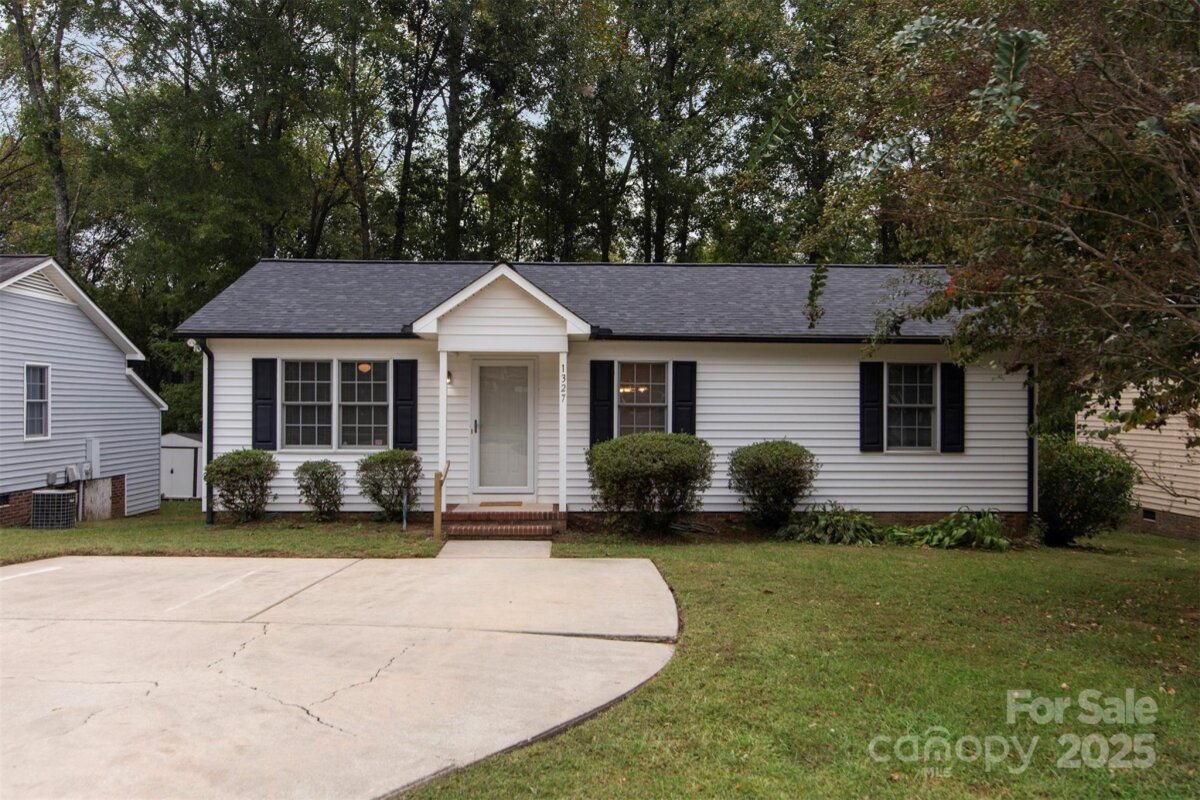 1327 Hidden Valley Drive, Concord, NC 28027, MLS # 4310527