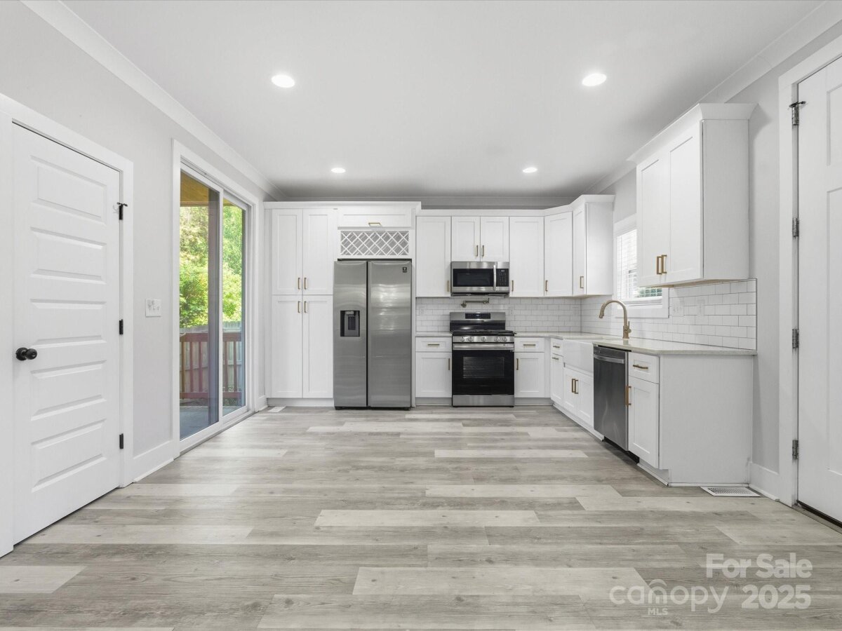 1644 Eastway Drive, Charlotte, NC 28205, MLS # 4310652