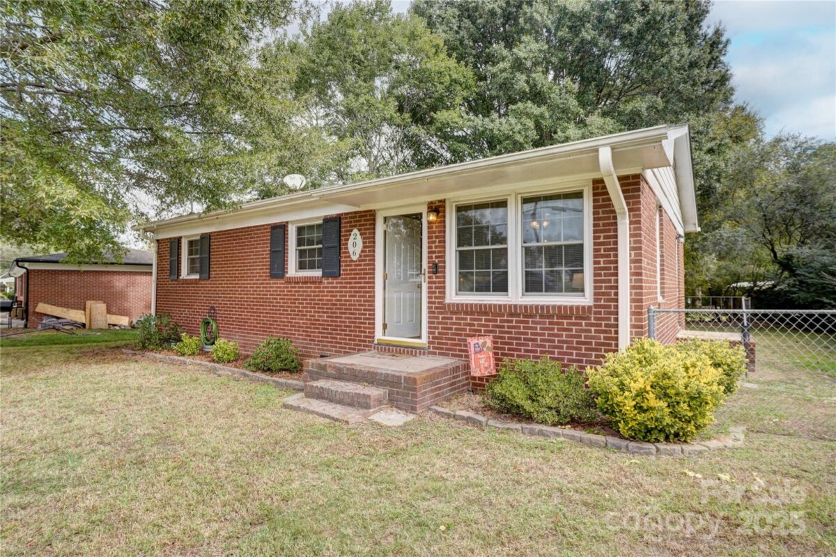206 Winona Avenue, Kannapolis, NC 28081, MLS # 4310741