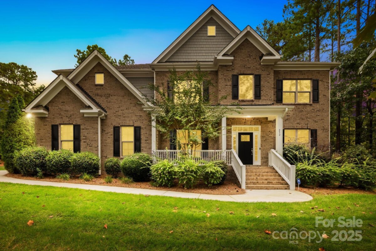 252 Cove Creek Loop, Mooresville, NC 28117, MLS # 4310871