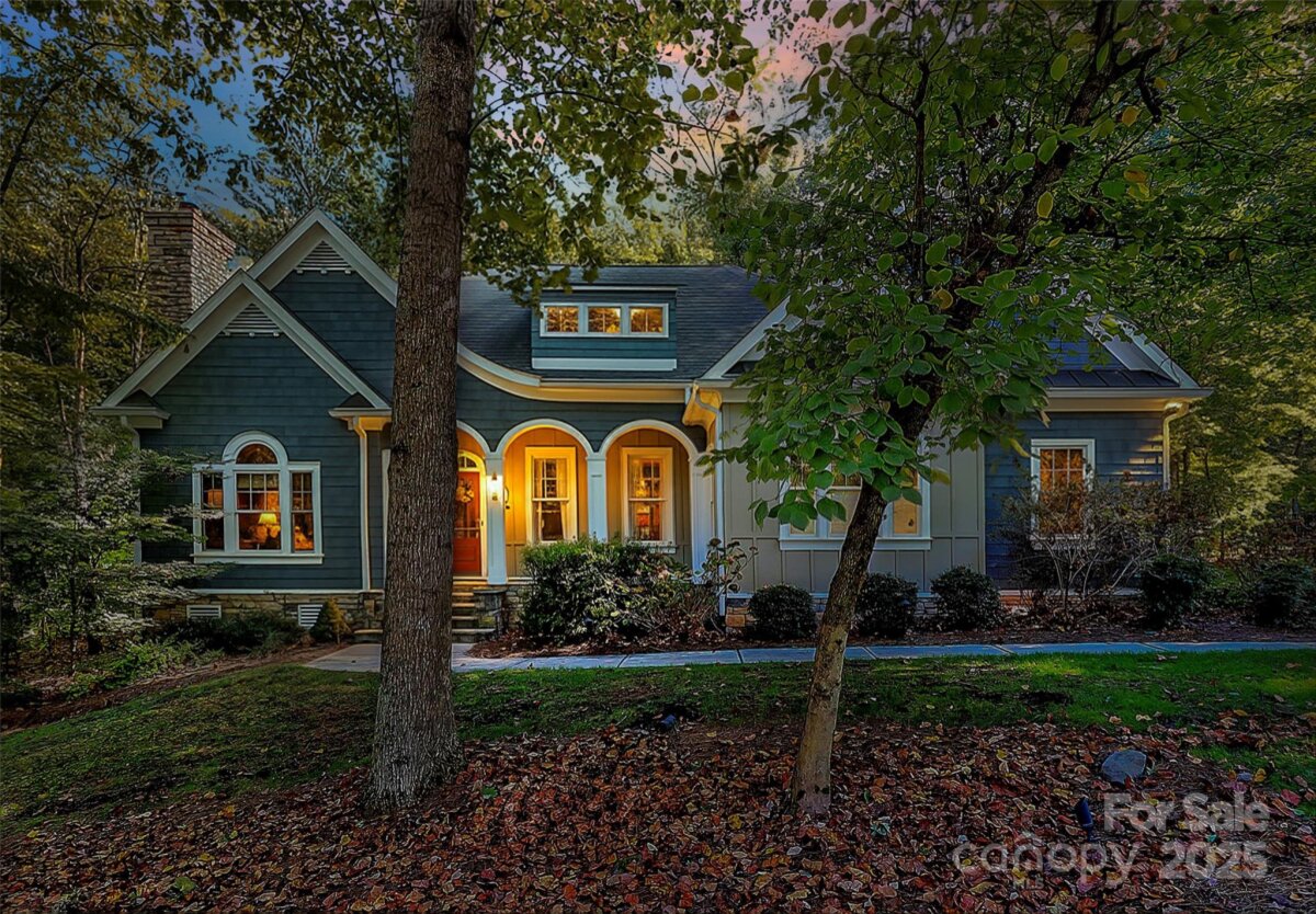 6761 Fox Ridge Circle, Davidson, NC 28036, MLS # 4310914