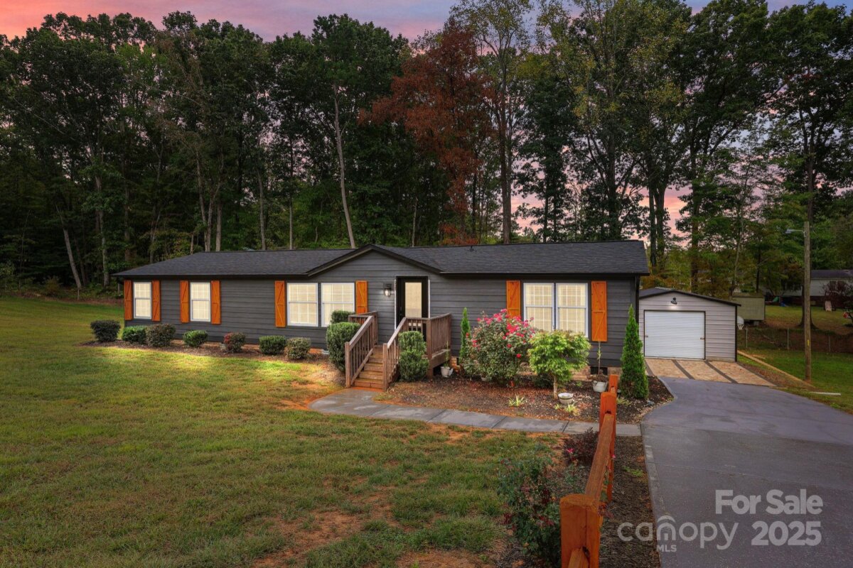 13801 Saint Thomas Drive, Stanfield, NC 28163, MLS # 4310985