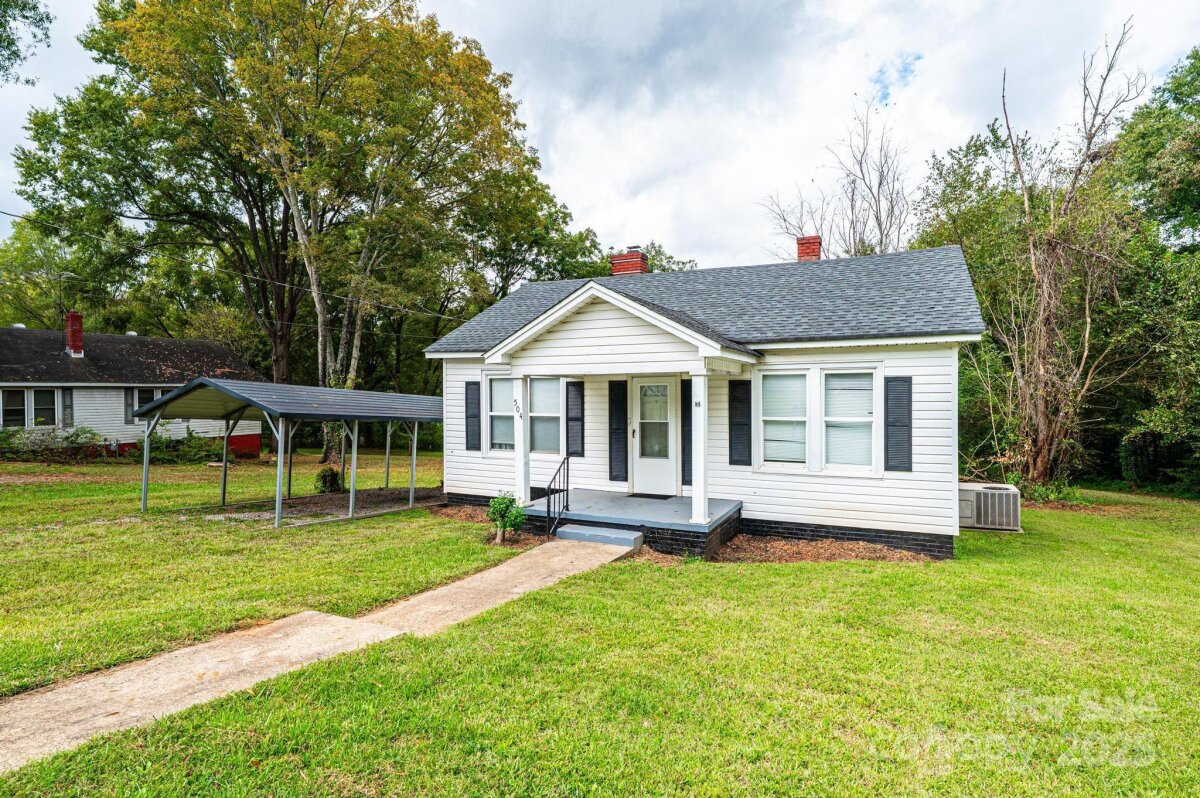 504 N Spring Avenue, Newton, NC 28658, MLS # 4311077