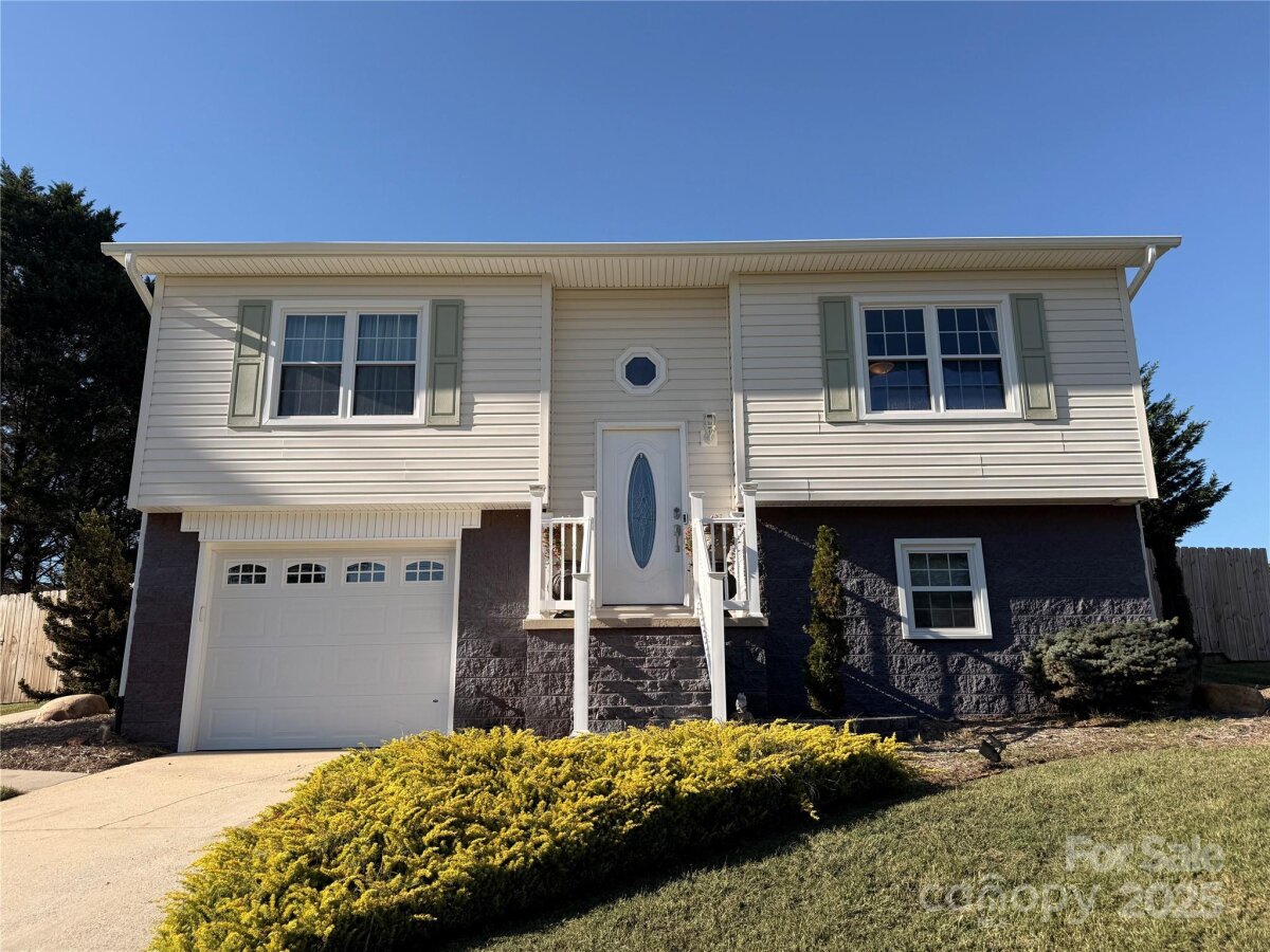 17 Maple Drive, Granite Falls, NC 28630, MLS # 4311533
