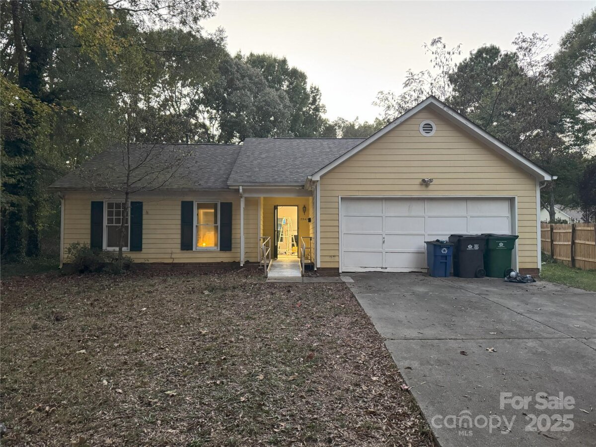 7541 Crestside Lane, Charlotte, NC 28227, MLS # 4311576