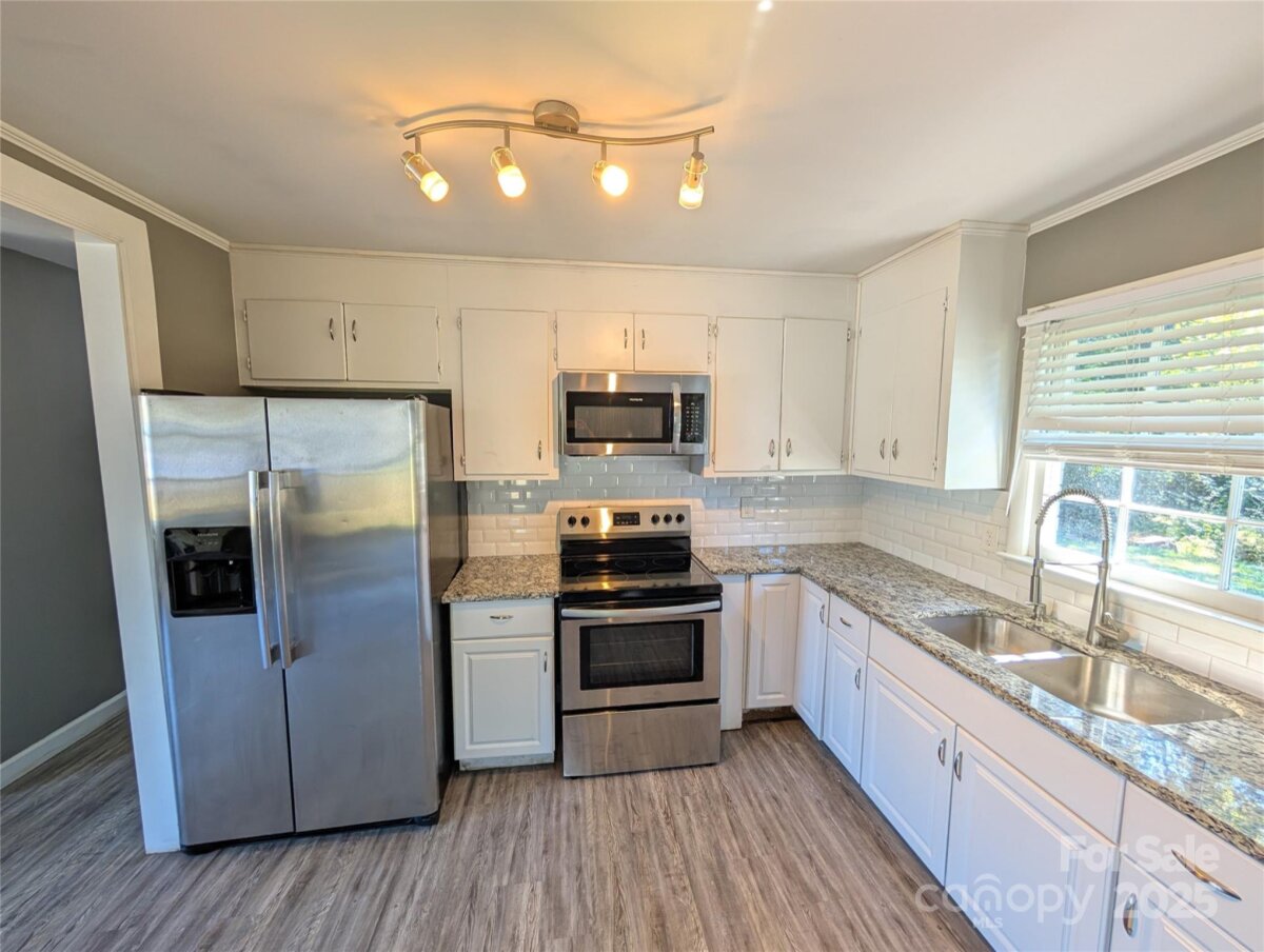 102 Central Avenue, Bessemer City, NC 28016, MLS # 4311770