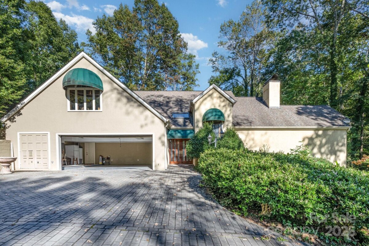 2116 8th Street Drive, Hickory, NC 28601, MLS # 4311833