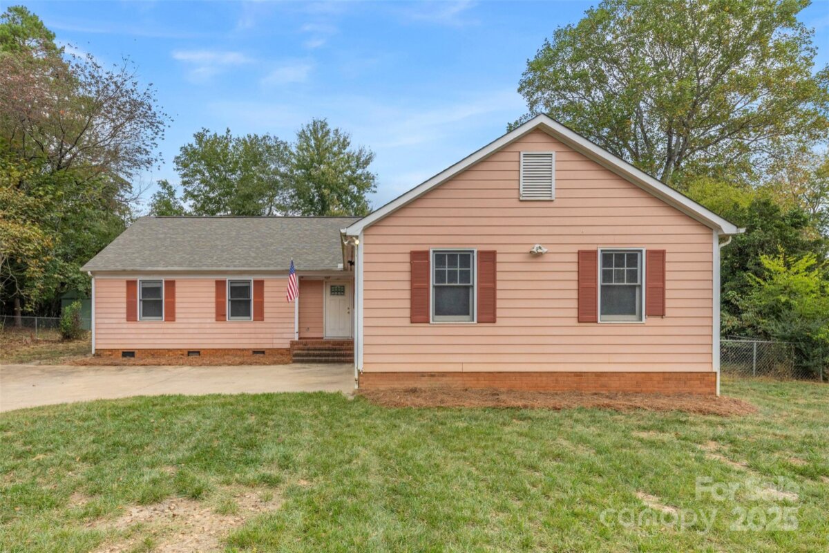 140 Smoke Tree Court, Gastonia, NC 28056, MLS # 4312208