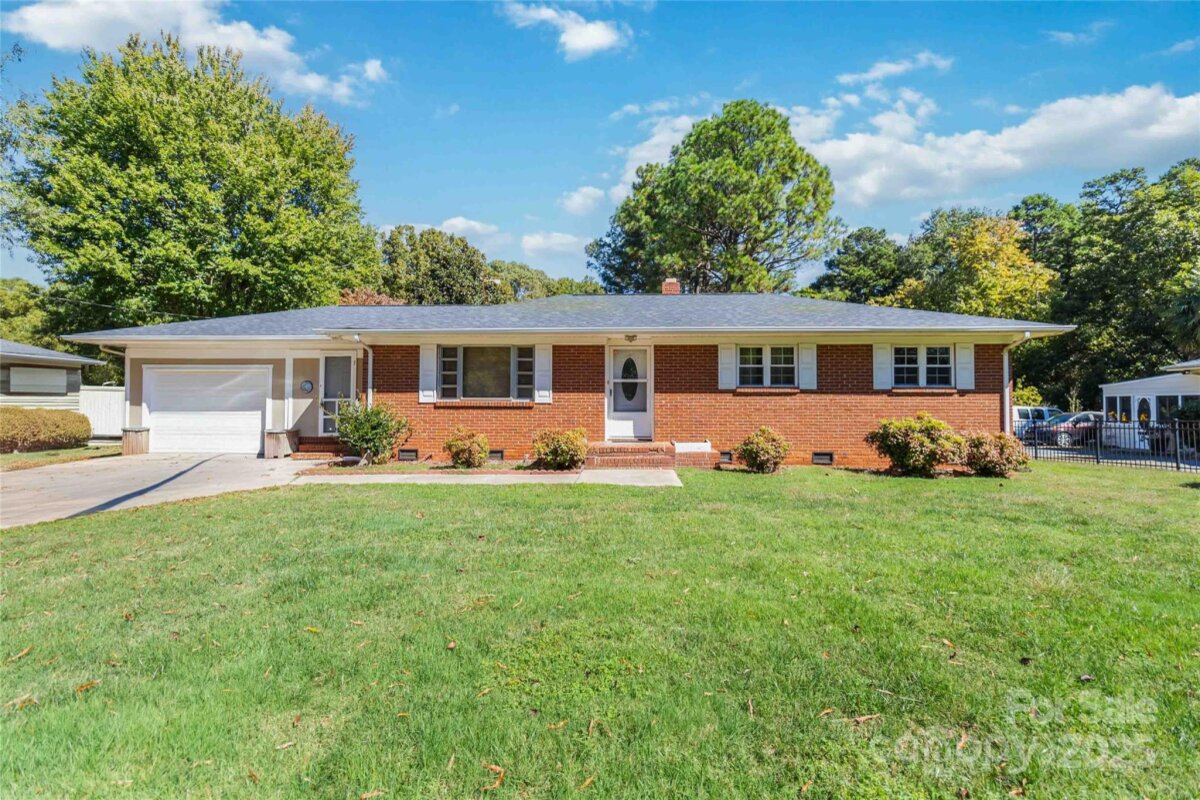 2033 Kimway Drive, Matthews, NC 28105, MLS # 4312561