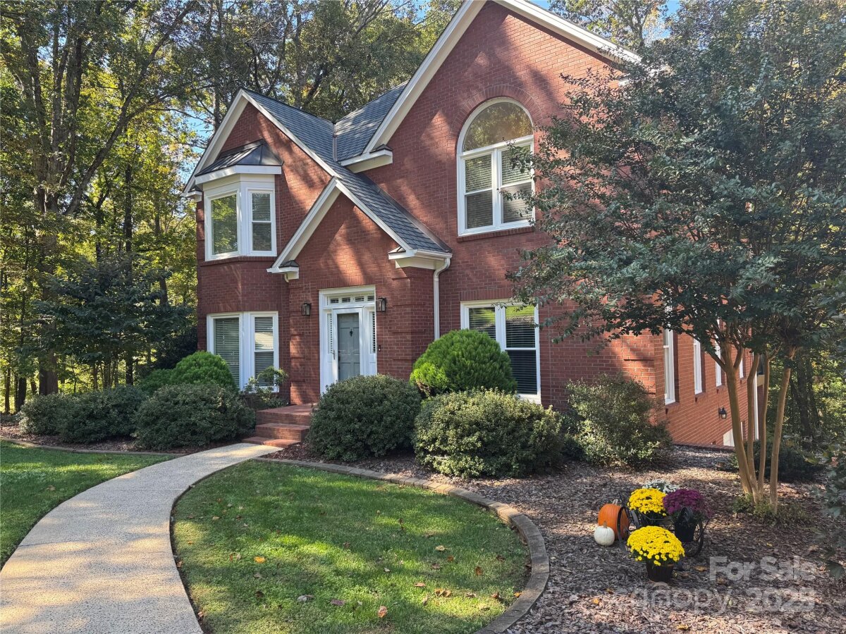 3875 Deer Run Drive, Conover, NC 28613, MLS # 4312857