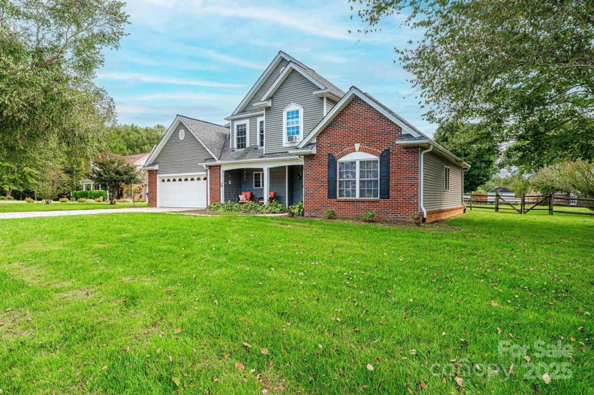 1472 Sweetbriar Lane, Hickory, NC 28602, MLS # 4313023