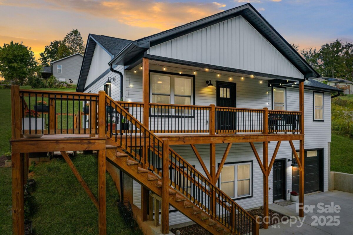 Mars Hill 67 4313081