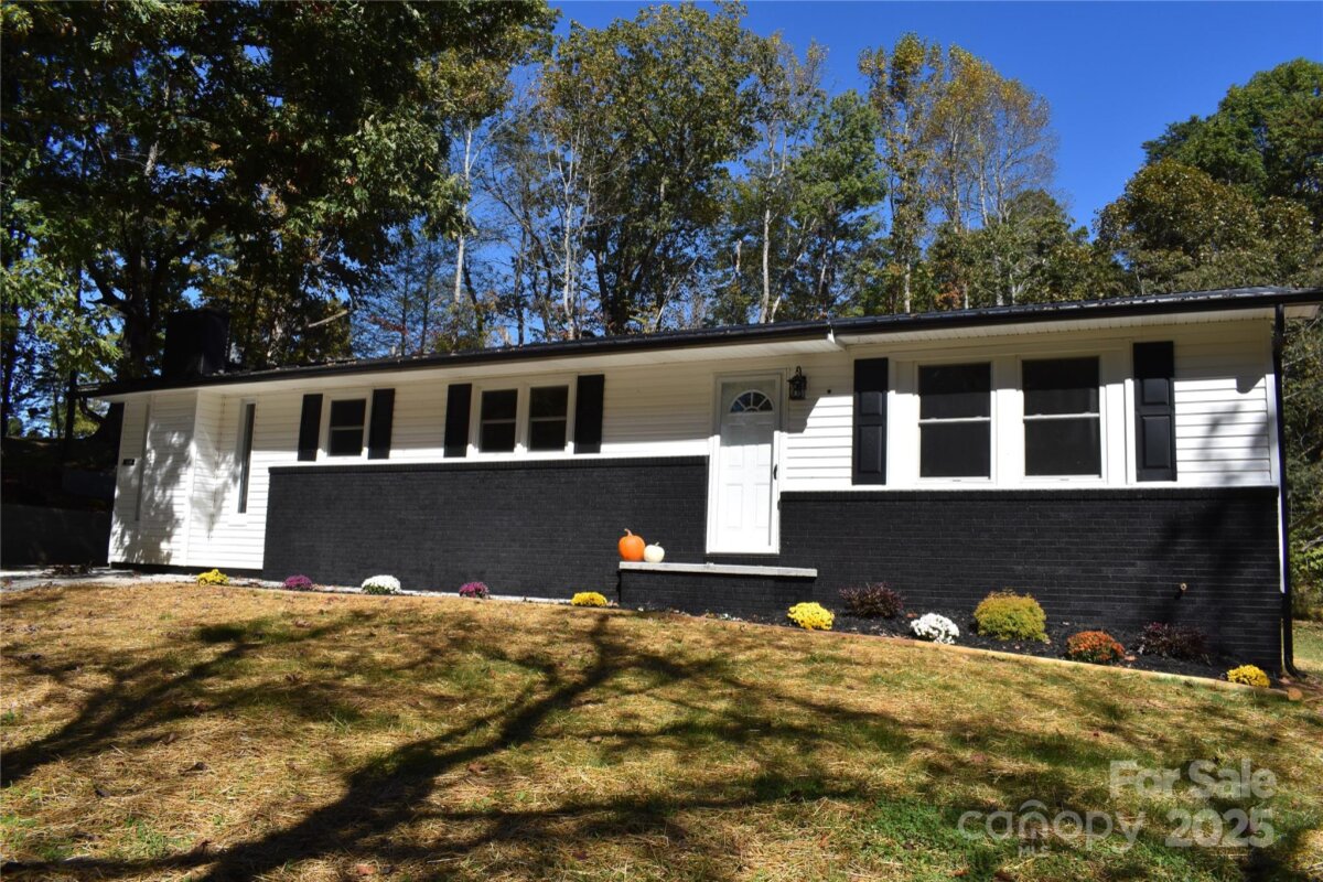 159 Bradley Street, Nebo, NC 28761, MLS # 4313443
