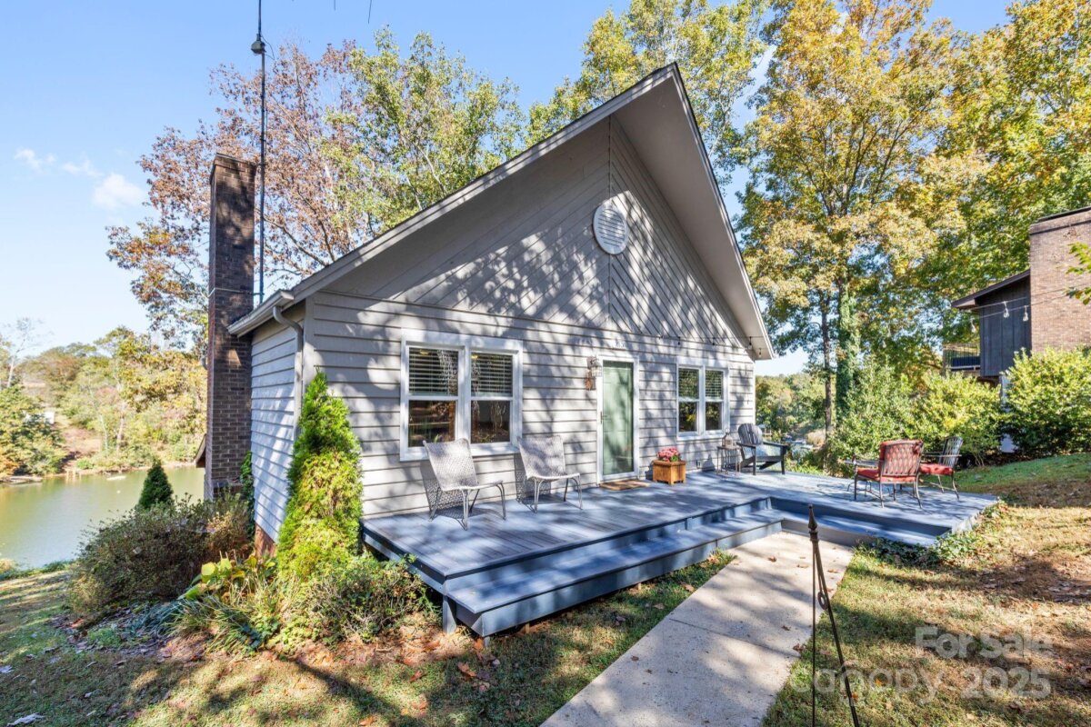 213 Michaels Gap Lane, Hickory, NC 28601, MLS # 4313623