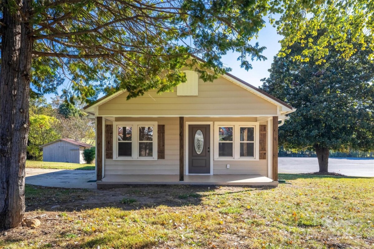 2443 Connelly Springs Road, Granite Falls, NC 28638, MLS # 4313667