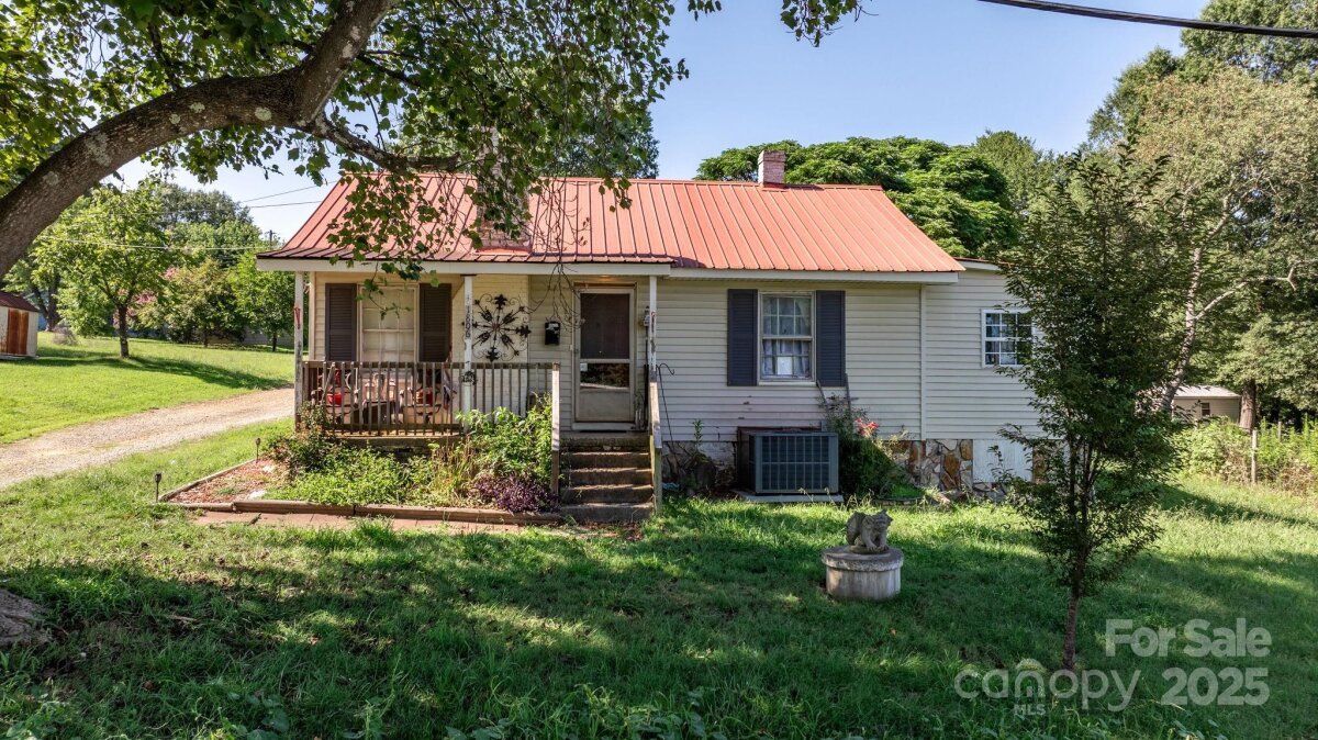 1806 18th Street, Hickory, NC 28601, MLS # 4313860