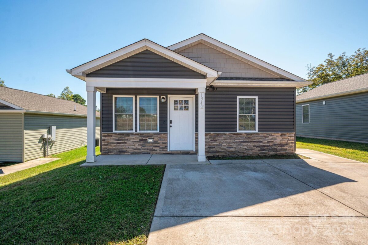 1942 11th Avenue, Hickory, NC 28601, MLS # 4314330