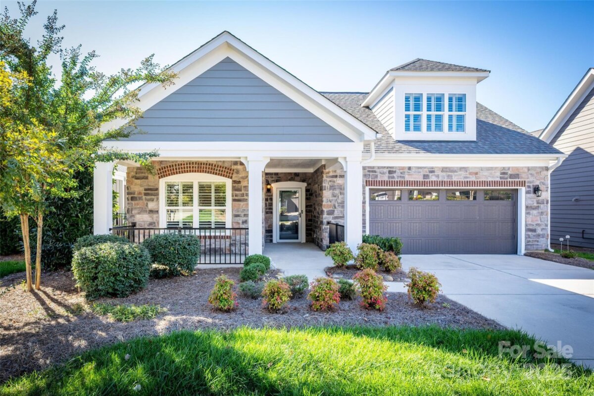 16215 Lakeside Loop Lane, Cornelius, NC 28031, MLS # 4314451