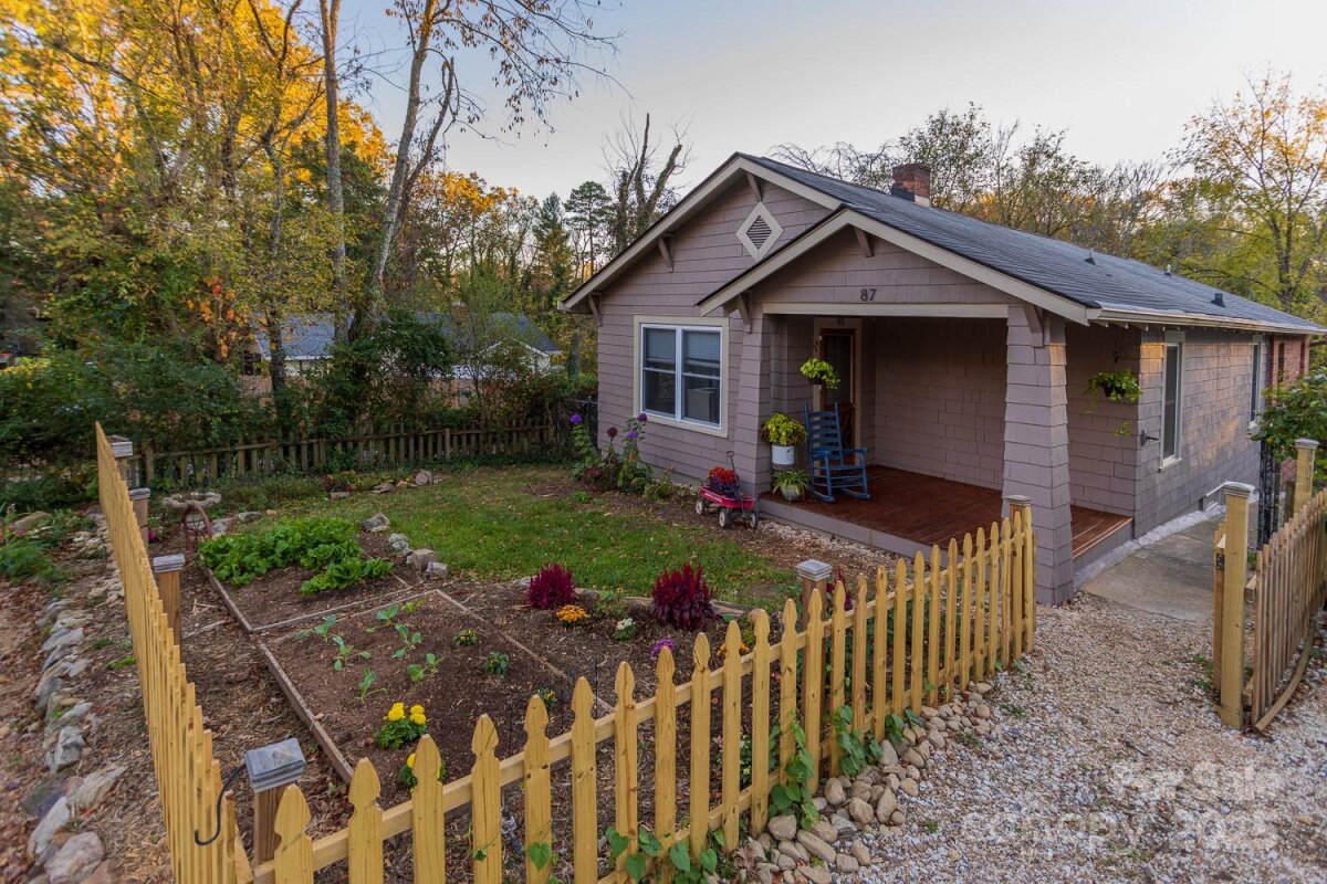 Haw Creek 5 4314675