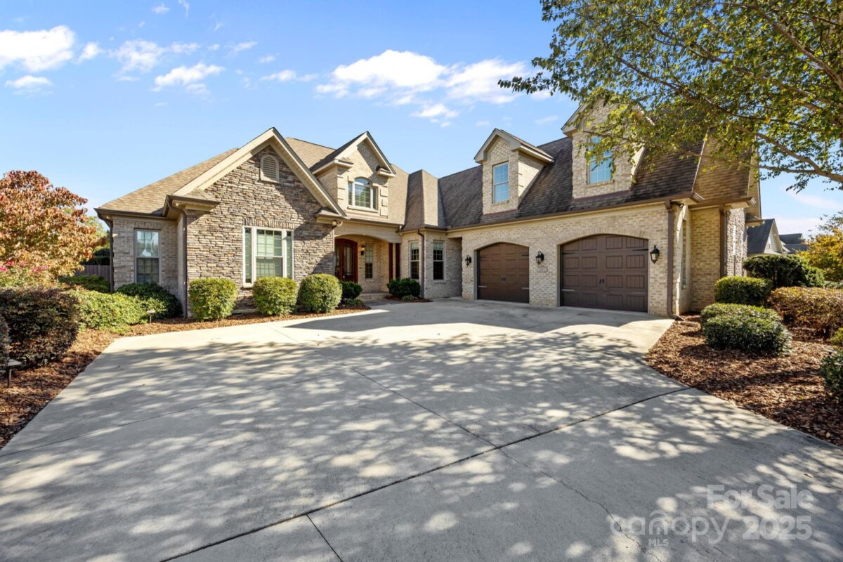 131 Kapstone Crossing, Lexington, NC 27295, MLS # 4314734