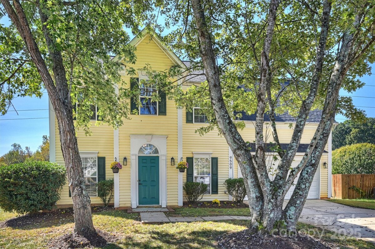9509 Green Apple Drive, Charlotte, NC 28215, MLS # 4314995