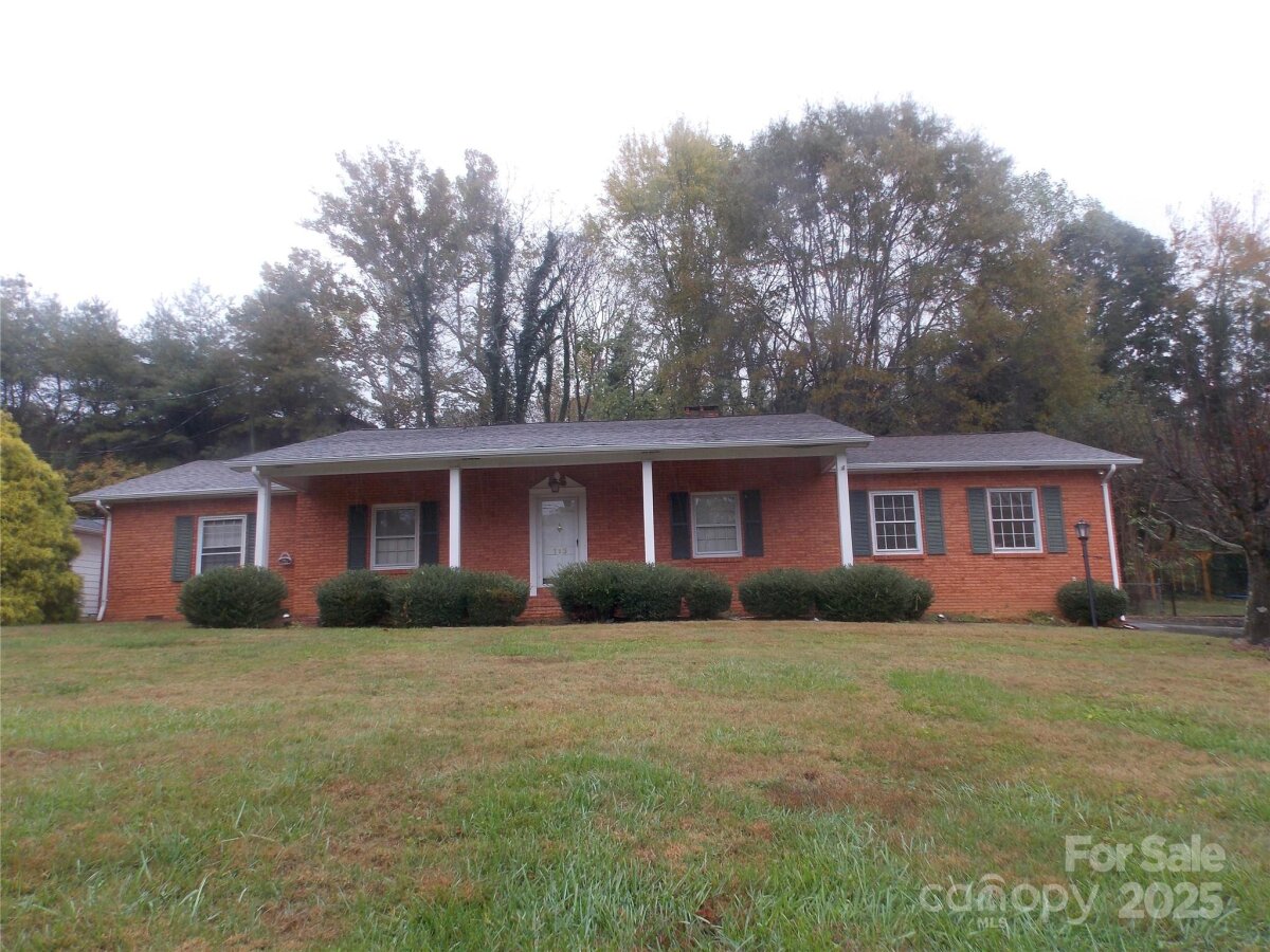 113 Eastwood Park Drive, Lenoir, NC 28645, MLS # 4315262