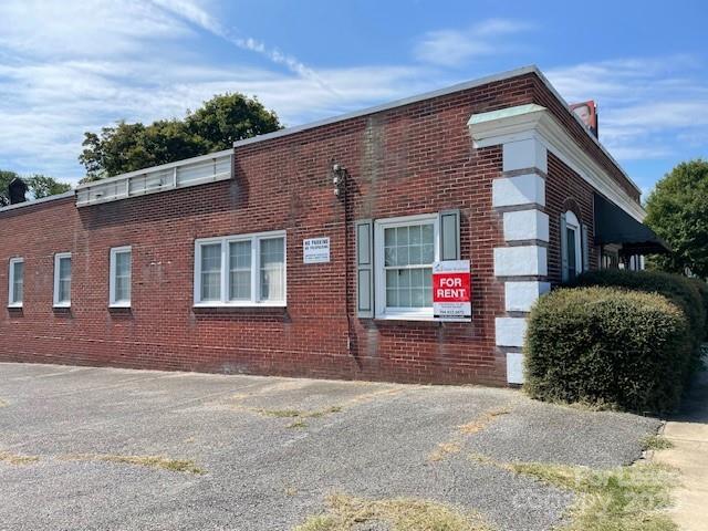 1001 W Franklin Boulevard, Gastonia, NC 28052, MLS # 4315732