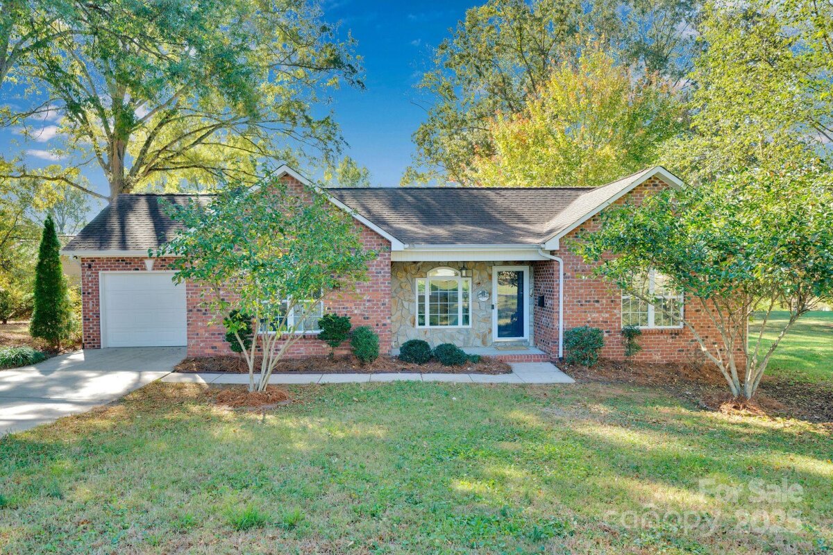 304 W Carpenter Street, Maiden, NC 28650, MLS # 4315926