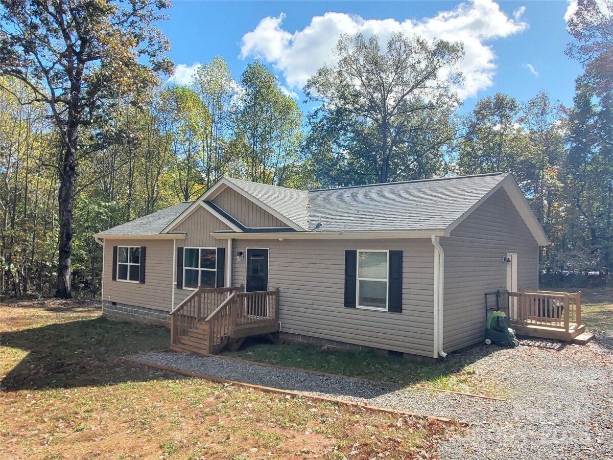 118 Valley Springs Drive, Olin, NC 28660, MLS # 4315981