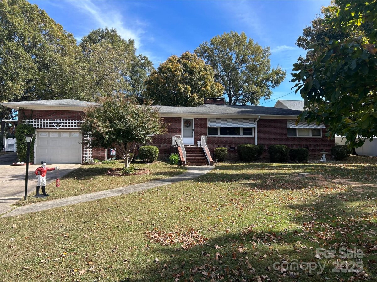 614 Smith Street, Albemarle, NC 28001, MLS # 4316087